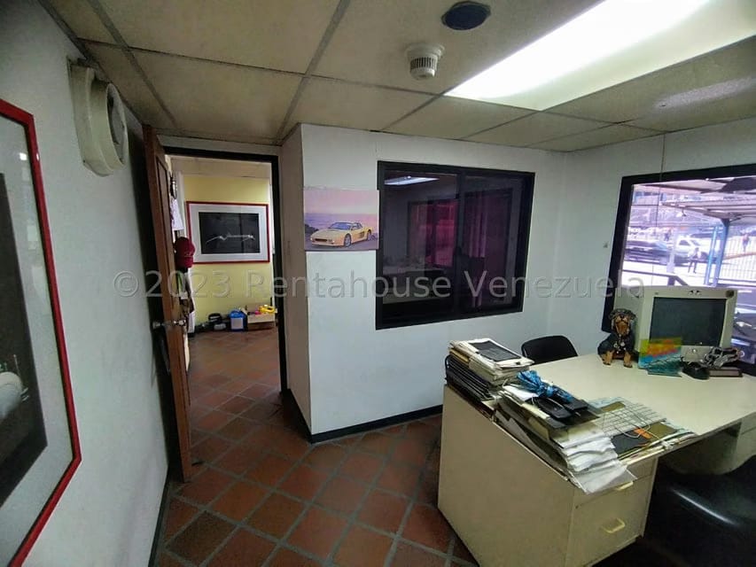 Comercial (Local Comercial) en Venta en Sabana Grande, Distrito Metropolitano - 13