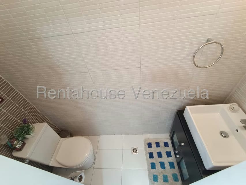 Apartamento (Duplex) en Venta en El Hatillo, Distrito Metropolitano - 7
