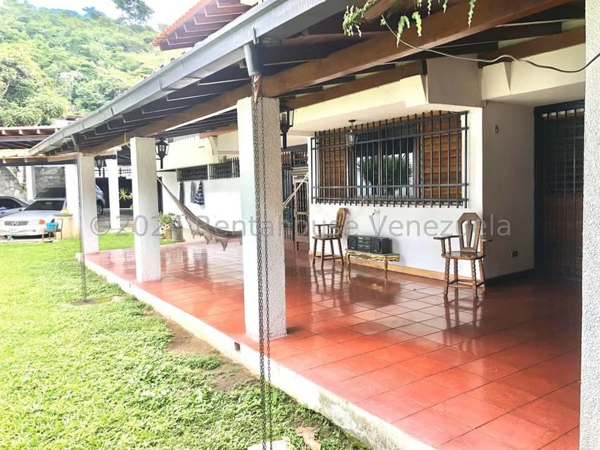 Casa (Multipes Niveles) en Venta en Cumbres de Curumo, Distrito Metropolitano - 14