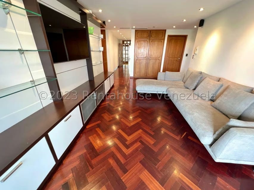 Apartamento (1 Nivel) en Venta en Miranda, Distrito Metropolitano - 14