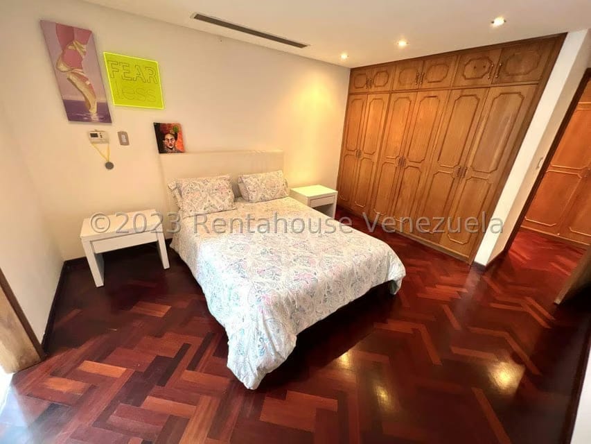 Apartamento (1 Nivel) en Venta en Miranda, Distrito Metropolitano - 26