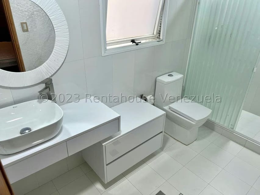 Apartamento (1 Nivel) en Venta en Miranda, Distrito Metropolitano - 29