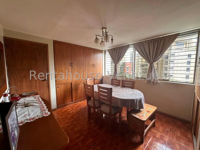 Casa (Multipes Niveles) en Venta en Las Palmas, Distrito Metropolitano - 3