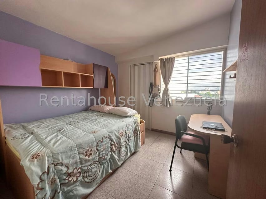 Casa (Multipes Niveles) en Venta en Las Palmas, Distrito Metropolitano - 9