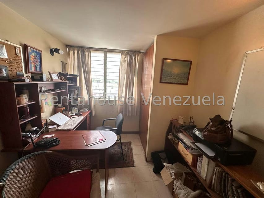 Casa (Multipes Niveles) en Venta en Las Palmas, Distrito Metropolitano - 10