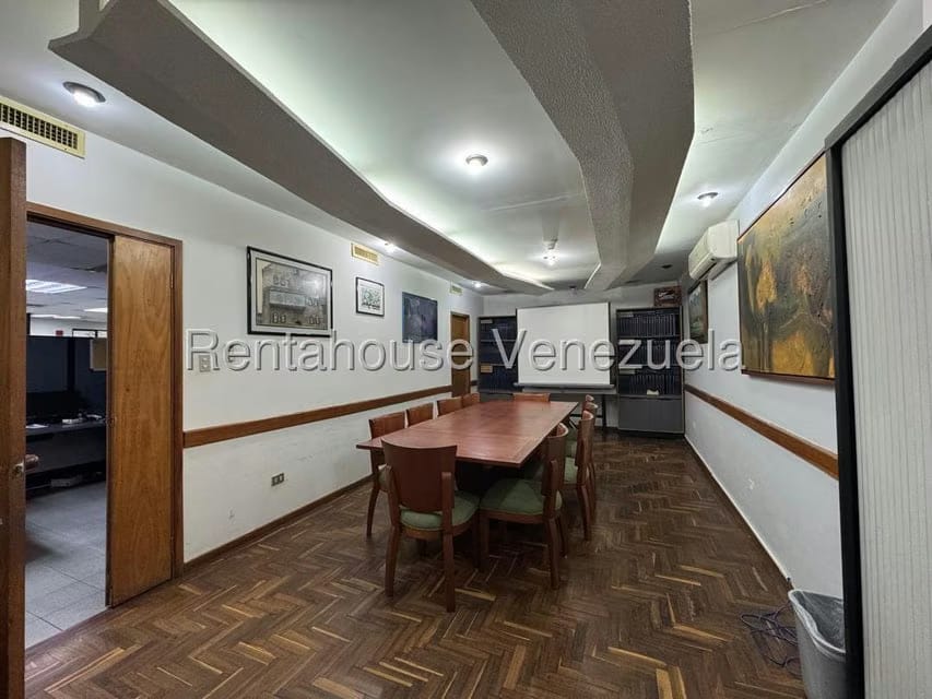 Comercial (Oficina) en Alquiler en La California Sur, Distrito Metropolitano - 12