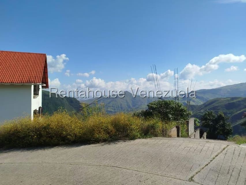 Casa (Casas de Campo) en Venta en La Colonia Tovar, Aragua - 2