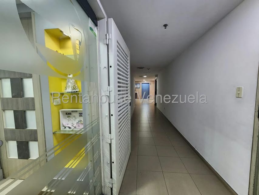 Comercial (Consultorio Medico) en Alquiler en Terrazas del Club Hipico, Distrito Metropolitano - 11
