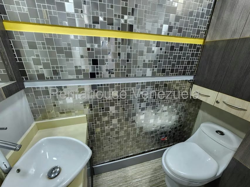 Comercial (Consultorio Medico) en Alquiler en Terrazas del Club Hipico, Distrito Metropolitano - 9
