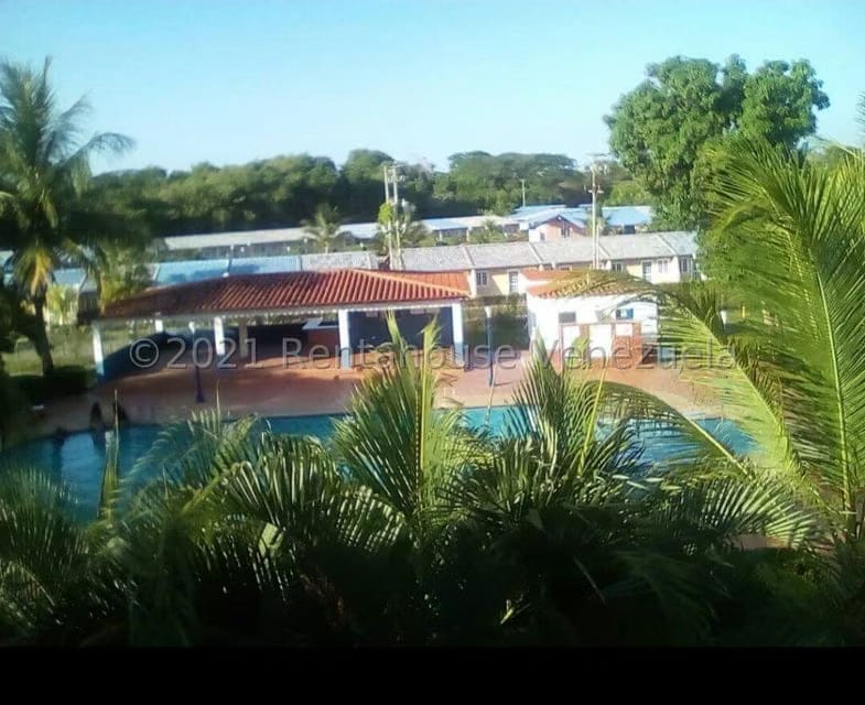 Apartamento (1 Nivel) en Venta en Los Canales de Rio Chico, Miranda - 2