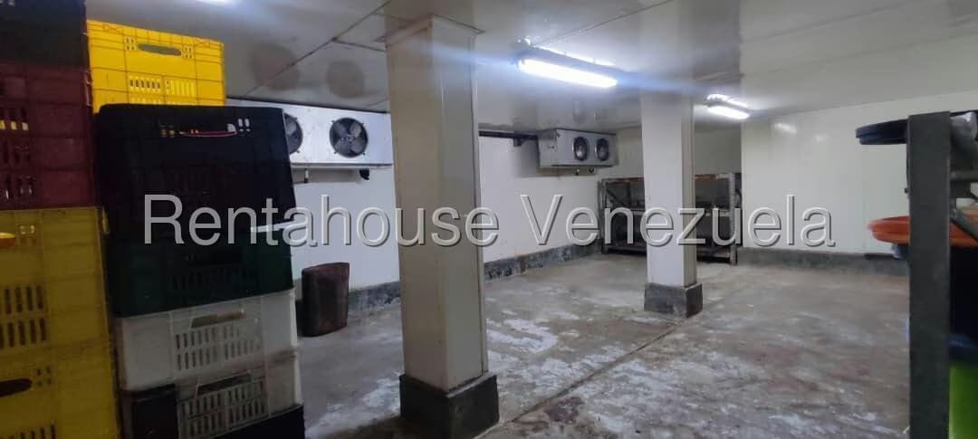 Comercial (Local Comercial) en Alquiler en San Martin, Distrito Metropolitano - 15