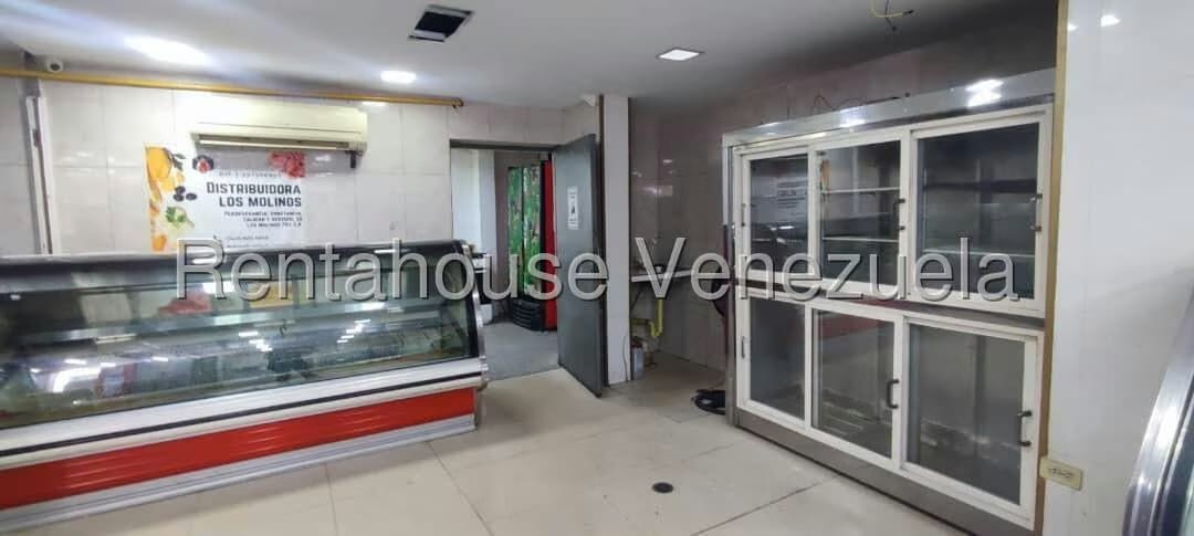 Comercial (Local Comercial) en Alquiler en San Martin, Distrito Metropolitano - 4