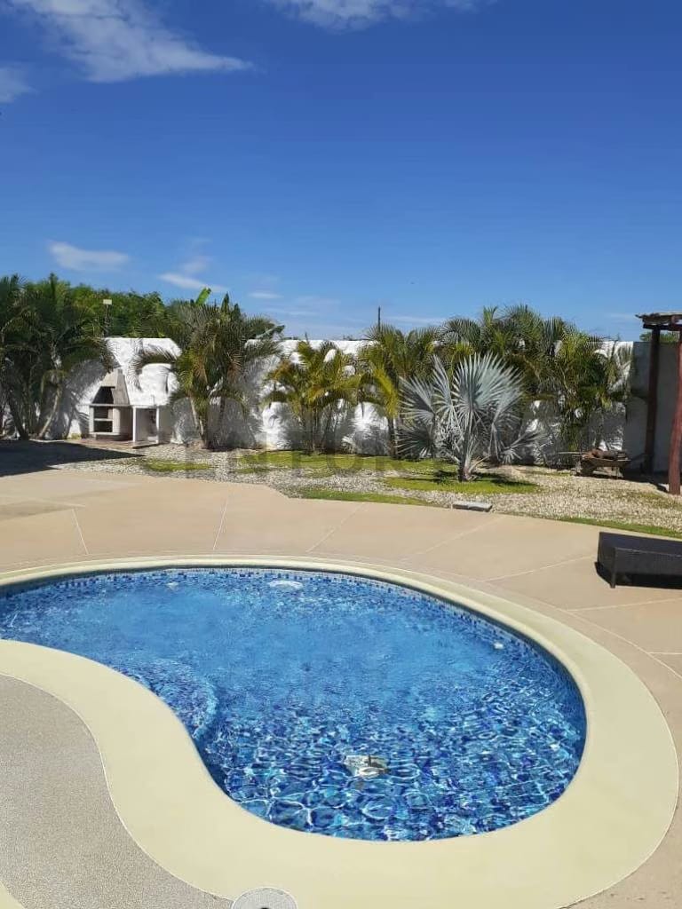 VENTA DE TOWNHOUSE - 2