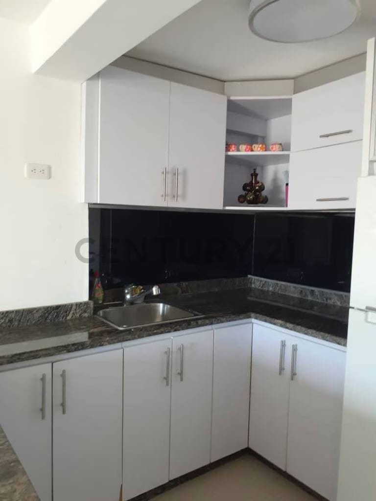 VENTA DE TOWNHOUSE - 12