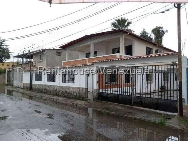 Casa (Duplex) en Venta en Sabana del Medio, Carabobo