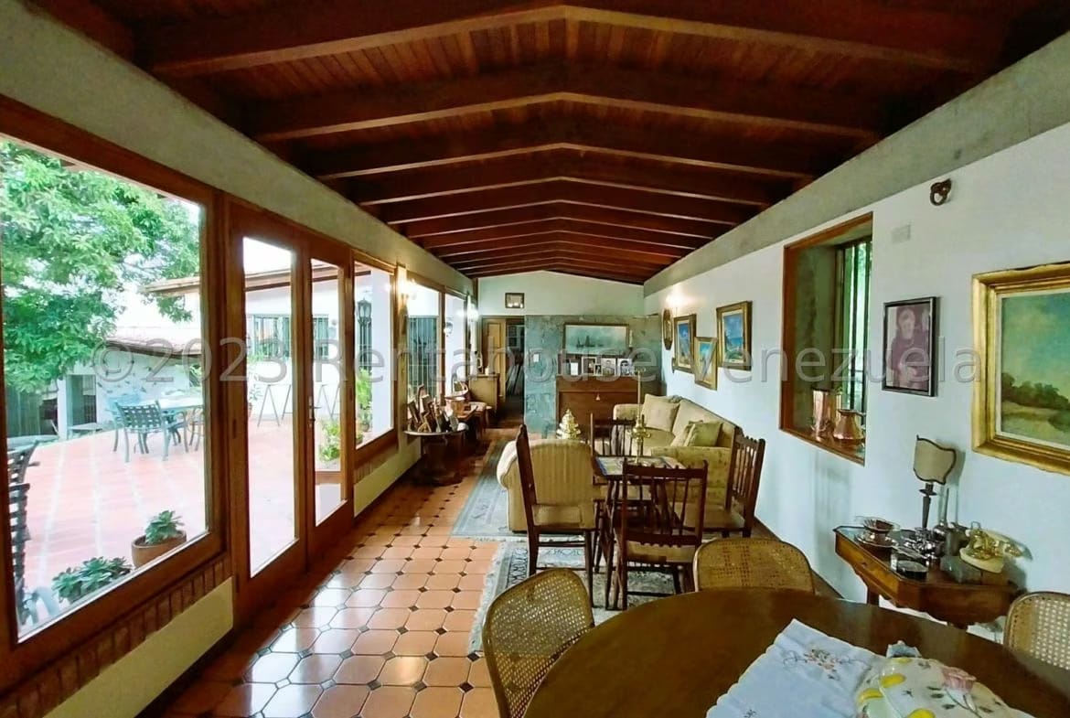 CASA EN VENTA SELENE MARIN – MLS#24-570 - 2