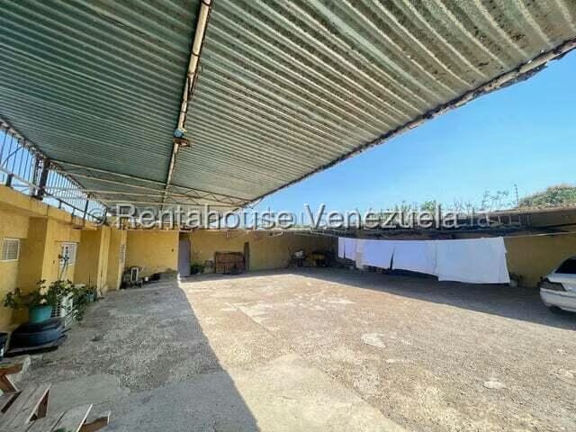 Comercial (Local Comercial) en Venta en Punto Fijo, Falcon - 15