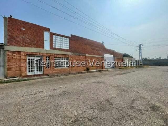 Comercial (Local Comercial) en Venta en Punto Fijo, Falcon - 3