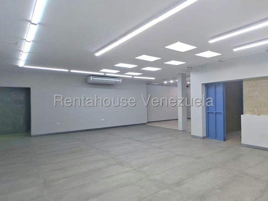 Comercial (Local Comercial) en Venta en El Paraiso, Distrito Metropolitano - 12