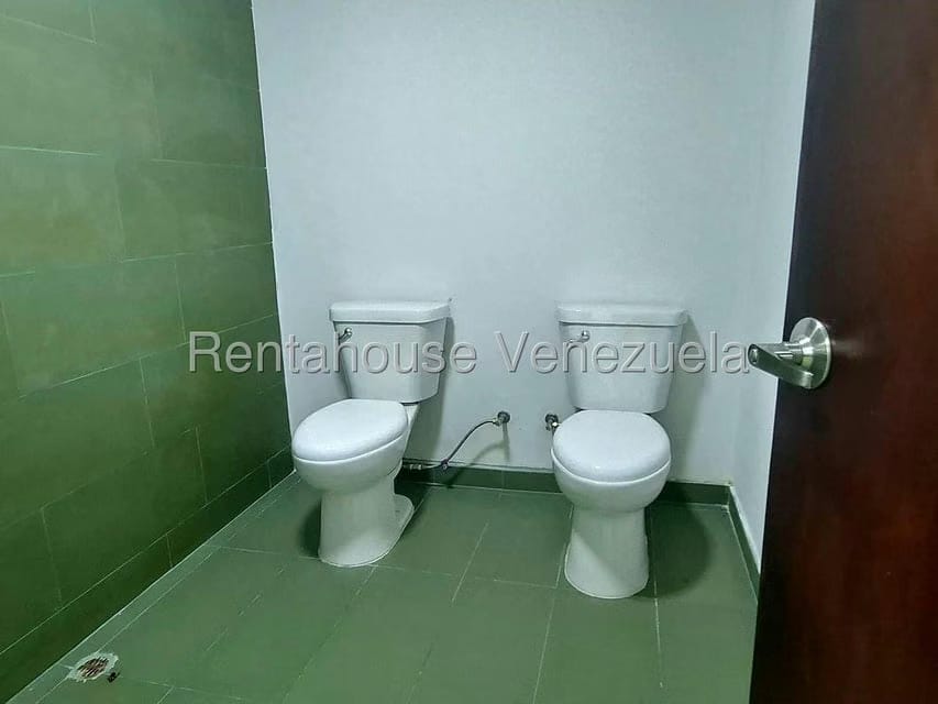 Comercial (Local Comercial) en Venta en El Paraiso, Distrito Metropolitano - 17