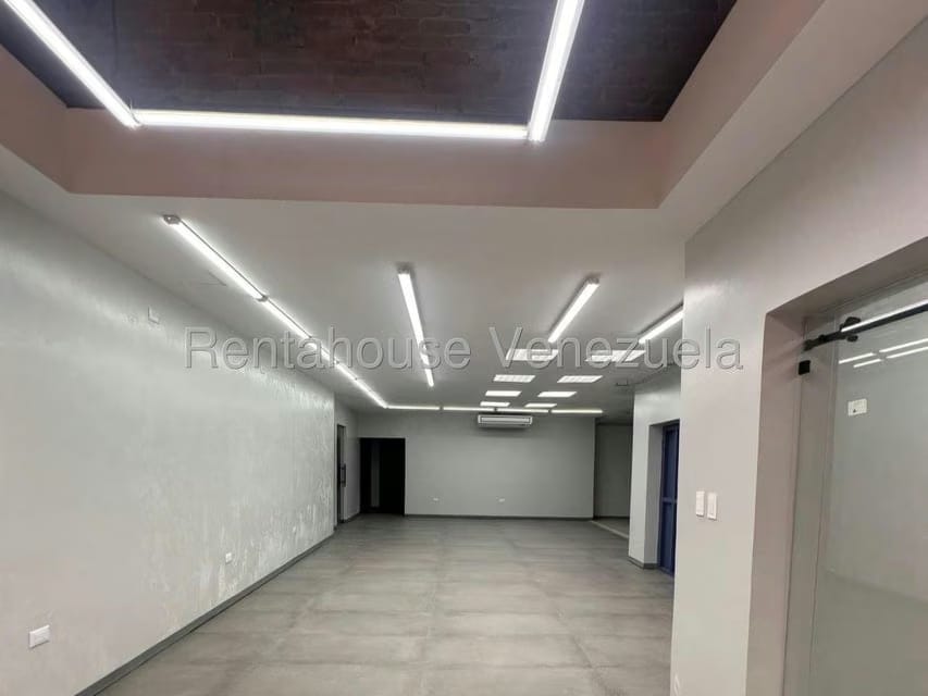 Comercial (Local Comercial) en Venta en El Paraiso, Distrito Metropolitano - 8