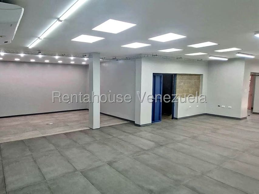 Comercial (Local Comercial) en Venta en El Paraiso, Distrito Metropolitano - 10
