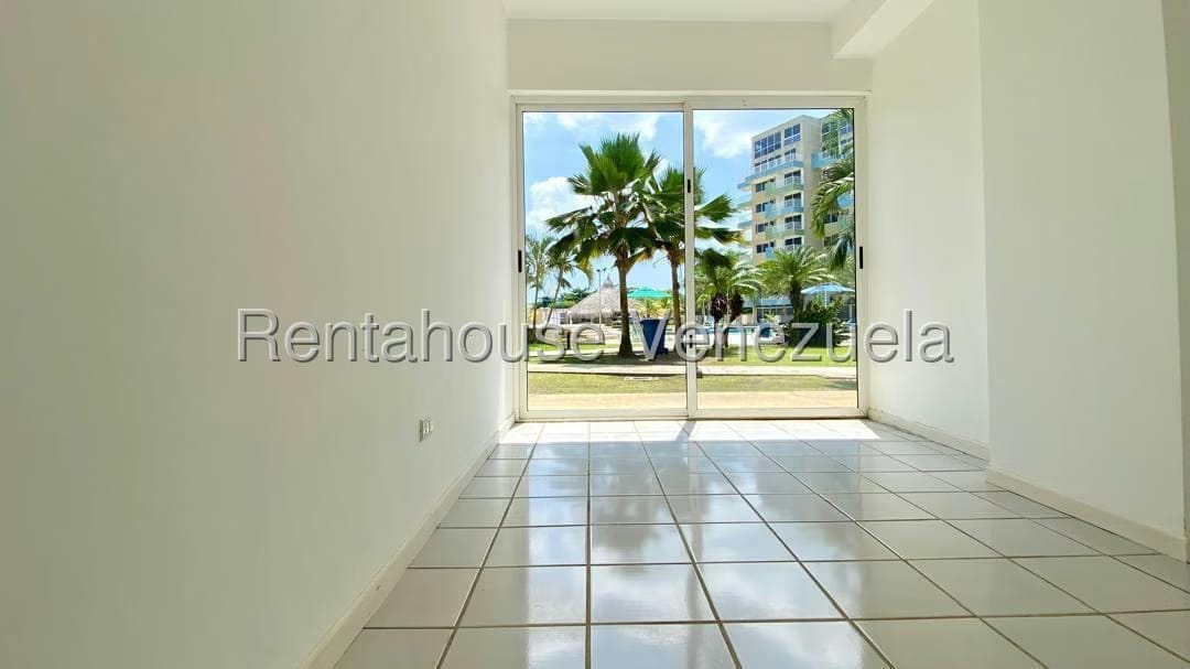 Apartamento (1 Nivel) en Venta en Agua Sal, Miranda - 12