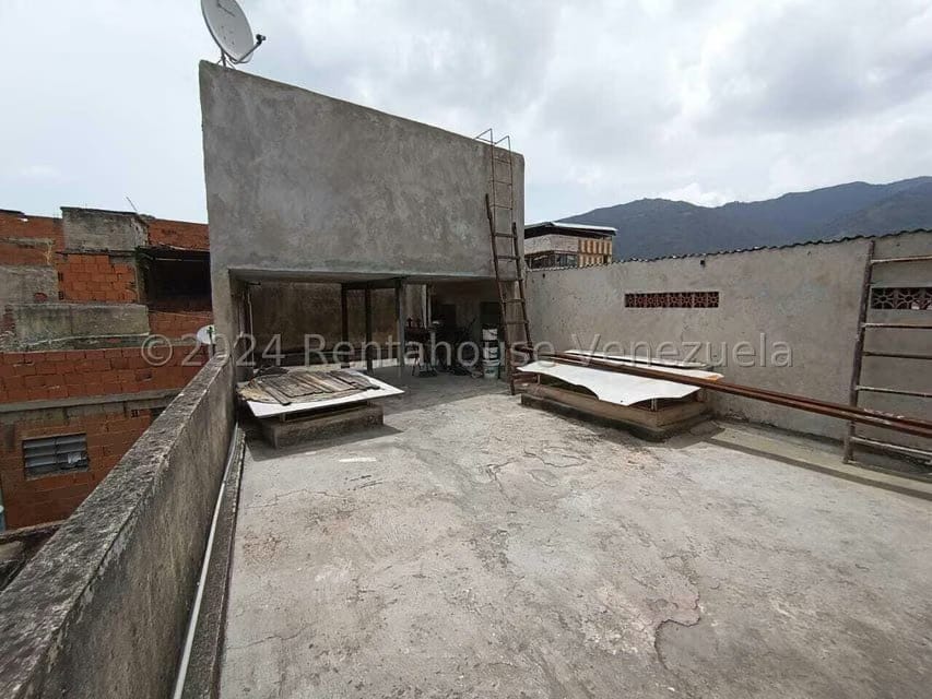 Comercial (Edificio) en Venta en Catia, Distrito Metropolitano - 15