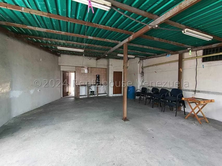 Comercial (Edificio) en Venta en Catia, Distrito Metropolitano - 21