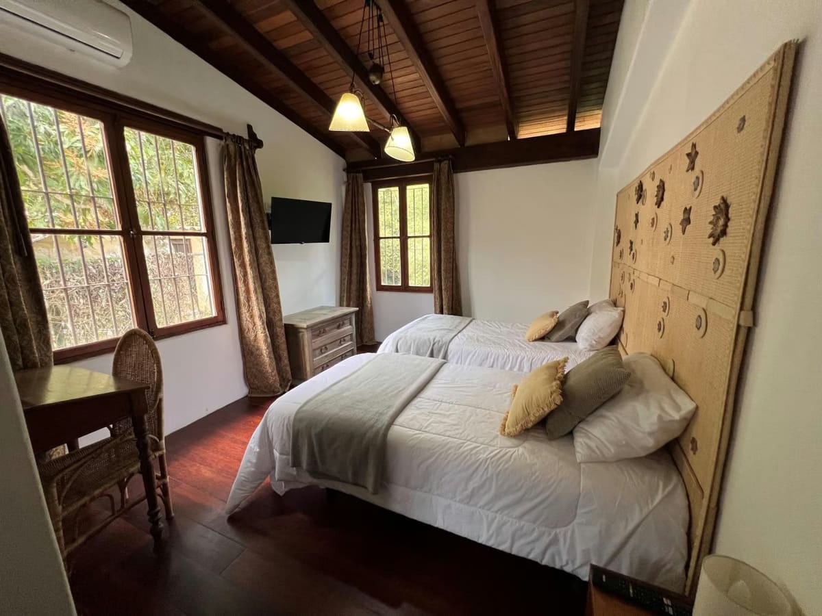 Posada Turística en Venta - Oripoto - El Hatillo - Estado Miranda - 6