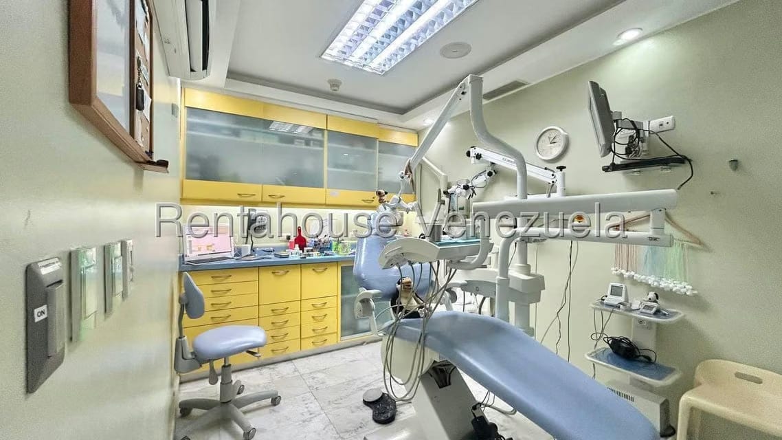 Comercial (Consultorio Medico) en Alquiler en Santa Fe Norte, Distrito Metropolitano - 11