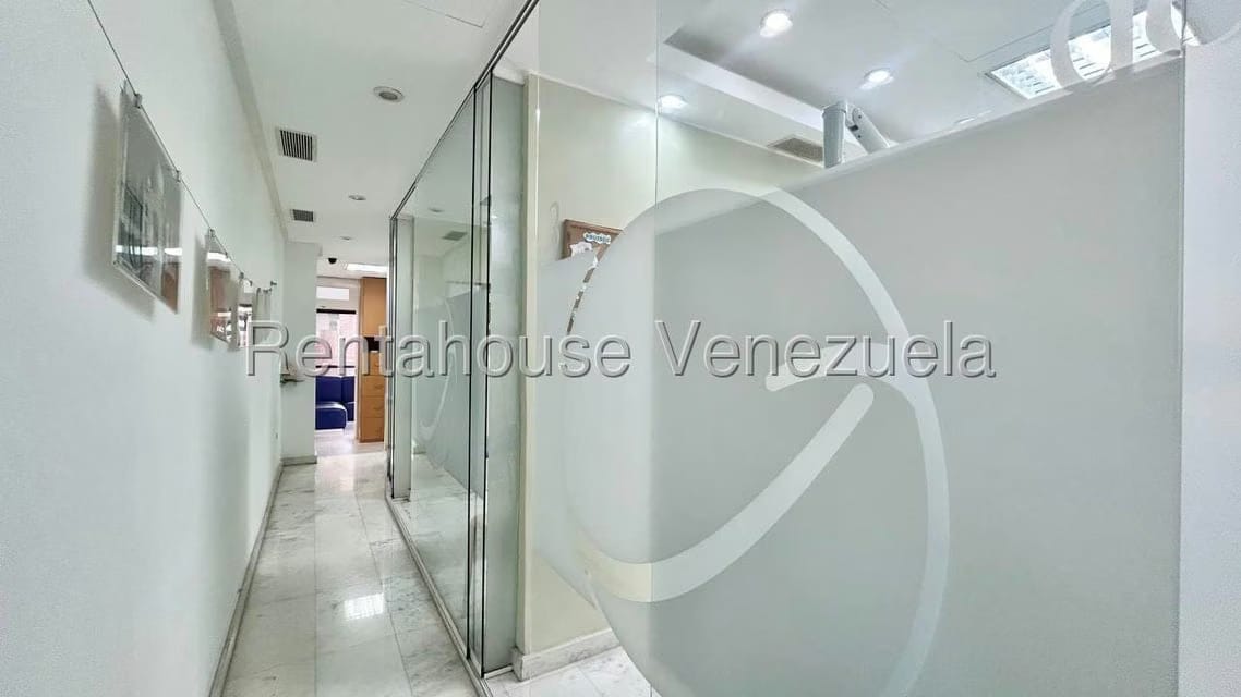 Comercial (Consultorio Medico) en Alquiler en Santa Fe Norte, Distrito Metropolitano - 16