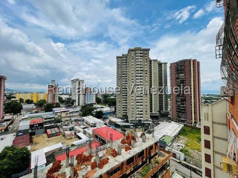 Apartamento (1 Nivel) en Venta en Zona Centro, Aragua - 19