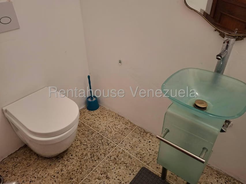 Casa (Duplex) en Venta en Caurimare, Distrito Metropolitano - 24