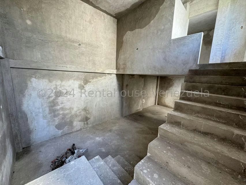 Apartamento (Multiples Niveles) en Venta en Pirineos, Tachira - 2