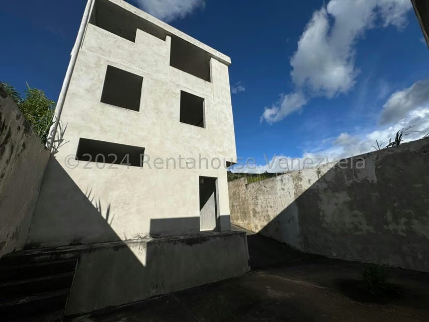 Apartamento (Multiples Niveles) en Venta en Pirineos, Tachira - 12