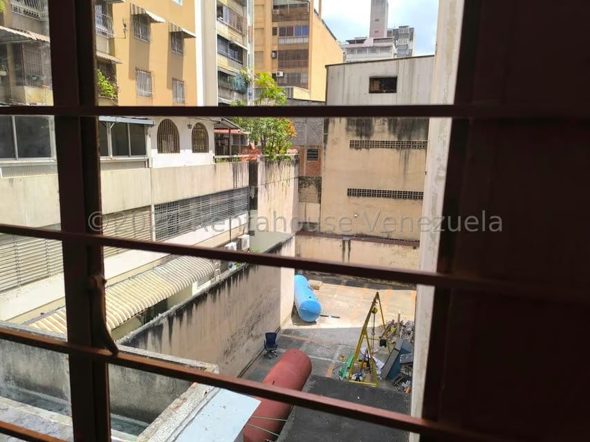 Comercial (Oficina) en Alquiler en Parroquia La Candelaria, Distrito Metropolitano - 11