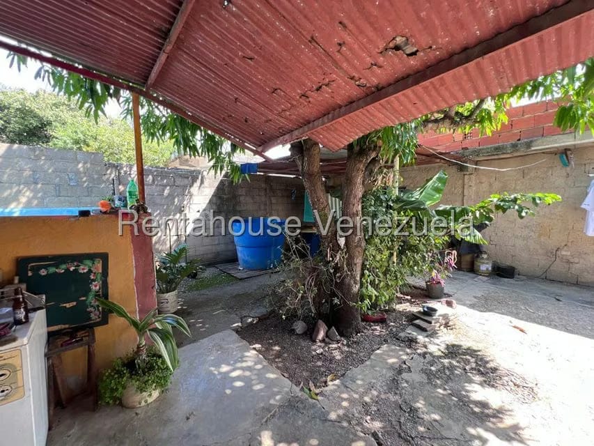 Casa (Duplex) en Venta en Parroquia El Cuji, Lara - 13