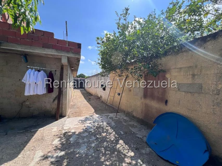 Casa (Duplex) en Venta en Parroquia El Cuji, Lara - 15