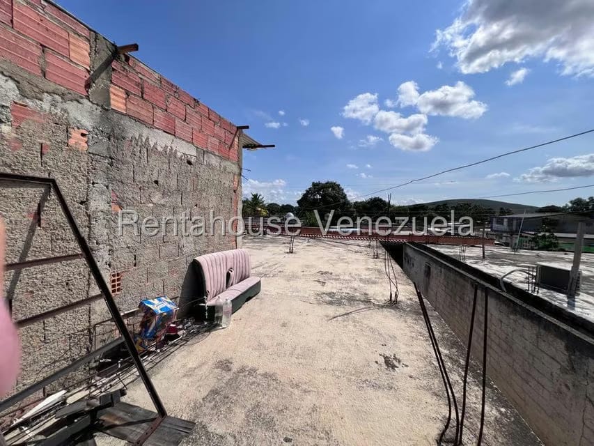 Casa (Duplex) en Venta en Parroquia El Cuji, Lara - 38