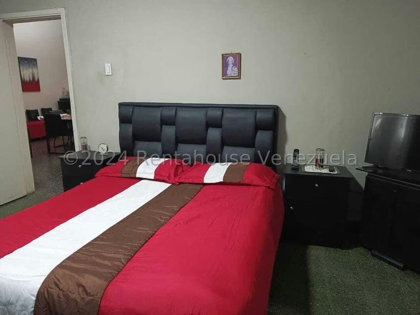 Casa (1 Nivel) en Venta en La Lago, Zulia - 16