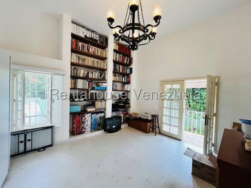 Casa (Duplex) en Venta en Cerro Verde, Distrito Metropolitano - 30