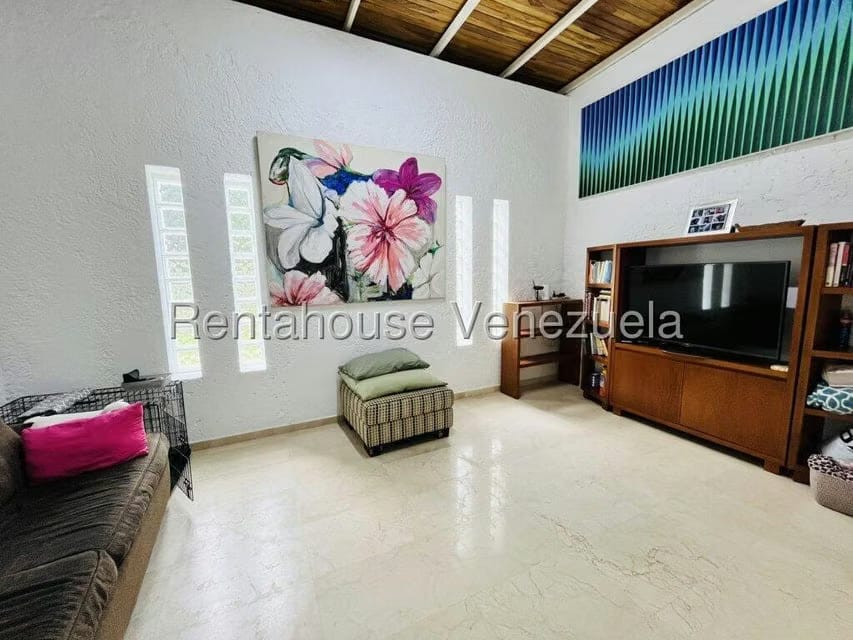 Casa (Duplex) en Venta en Cerro Verde, Distrito Metropolitano - 33