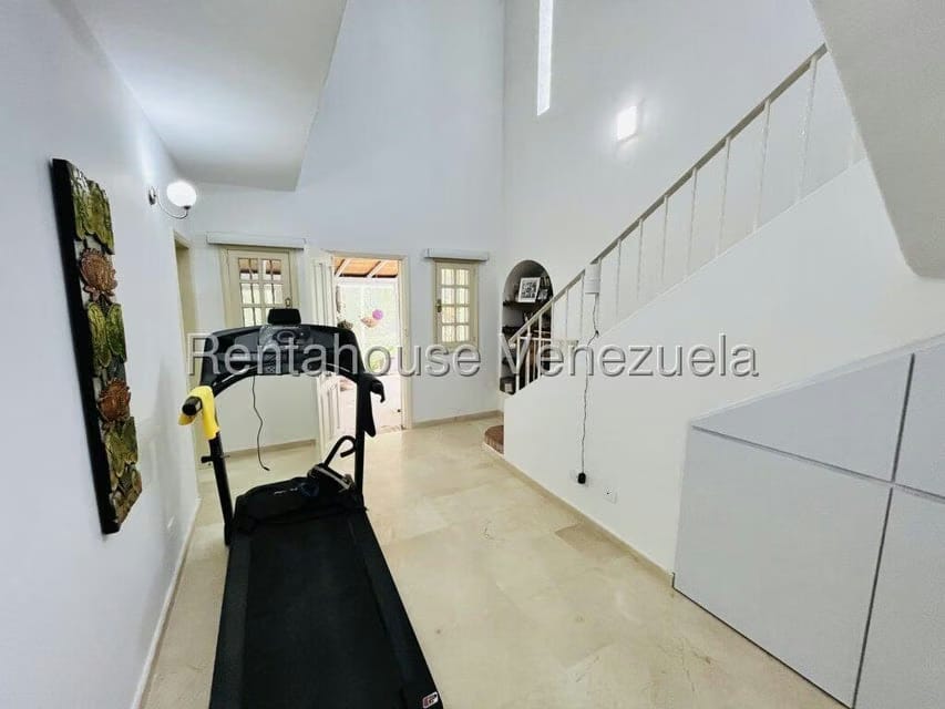 Casa (Duplex) en Venta en Cerro Verde, Distrito Metropolitano - 34
