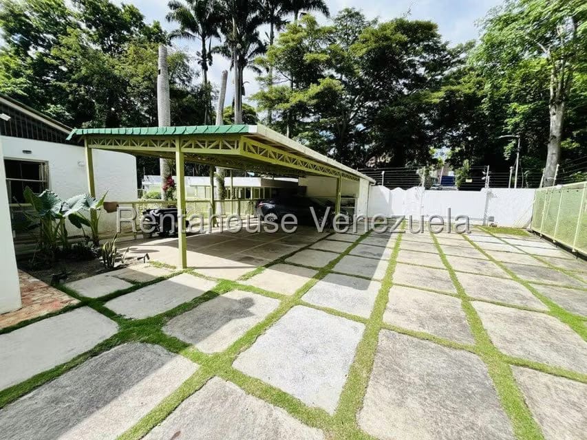 Casa (Duplex) en Venta en Cerro Verde, Distrito Metropolitano - 51
