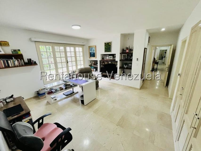 Casa (Duplex) en Venta en Cerro Verde, Distrito Metropolitano - 10