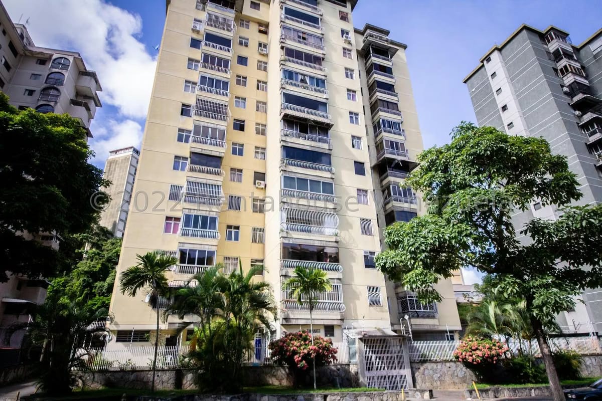 APARTAMENTO EN VENTA-CECILIA GUTIERREZ