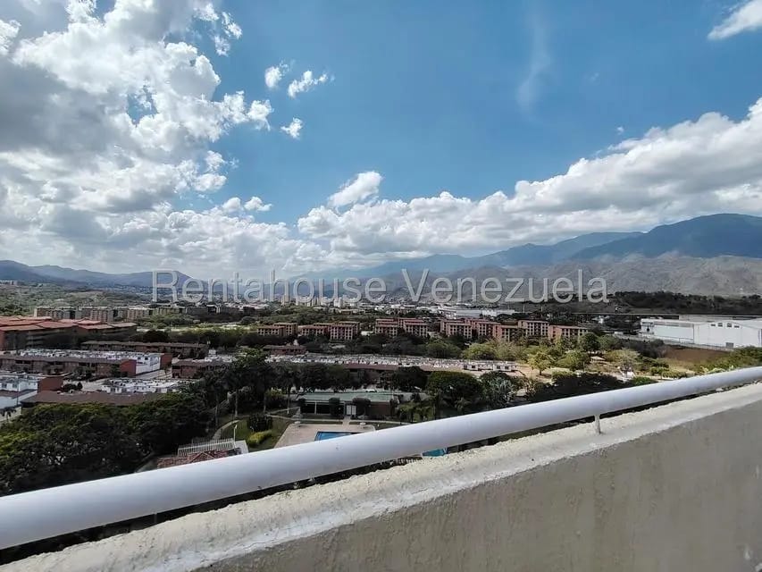 Apartamento (Duplex) en Alquiler en Buenaventura, Miranda - 21
