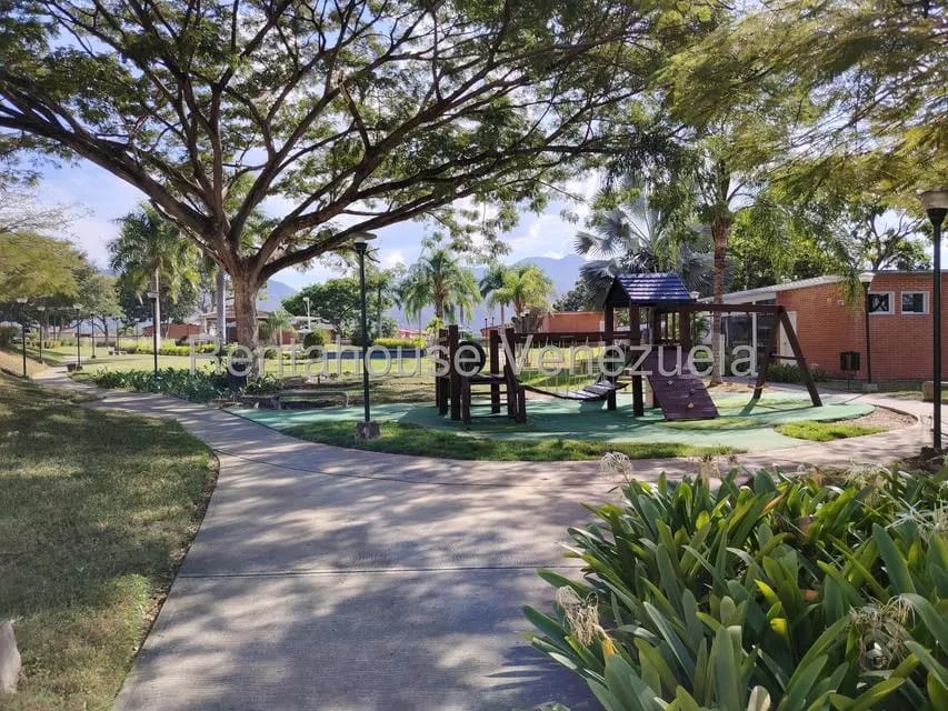 Apartamento (Duplex) en Alquiler en Buenaventura, Miranda - 30