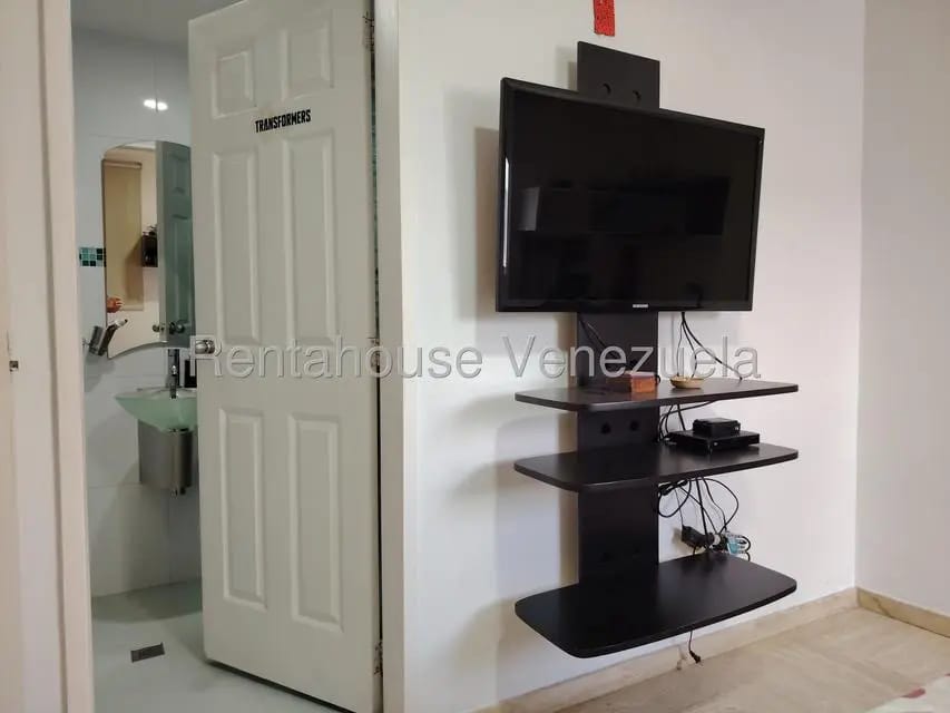 Apartamento (Duplex) en Alquiler en Buenaventura, Miranda - 10